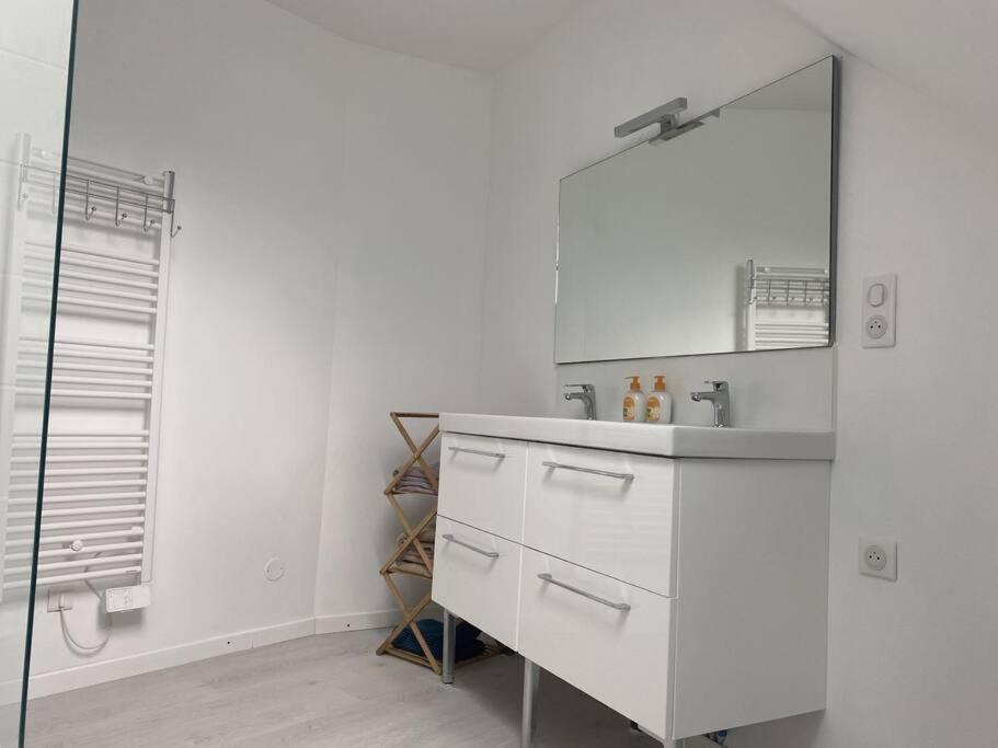 Kay Doudou 60M2 - 5 Min Aeroport - Navette - Parking Βίλα Bonlier Εξωτερικό φωτογραφία